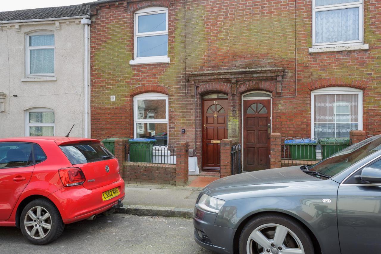 Blackberry - Stylish Self-Contained Flats In Soton City Centre Southampton Zewnętrze zdjęcie